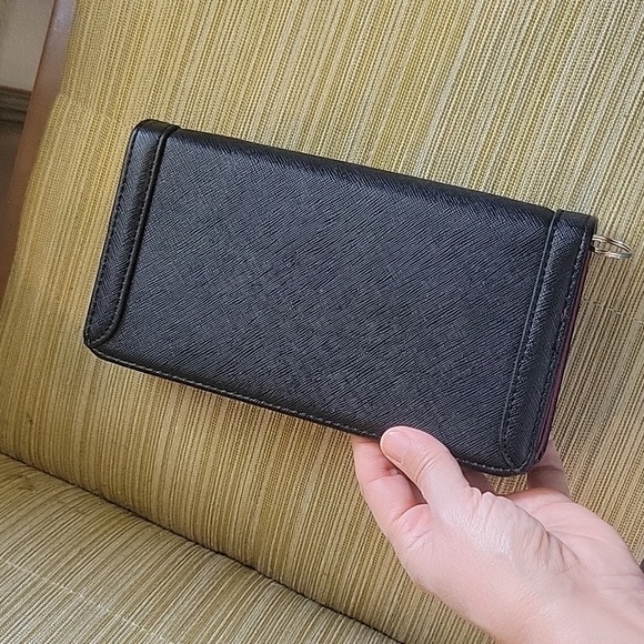 Ellen Tracy wallet. Perfect condition, new no tag. - Picture 5 of 7